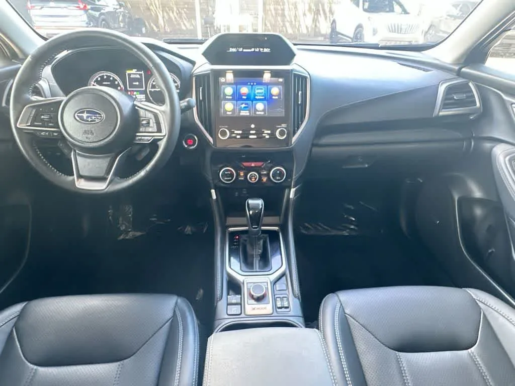 2024 Subaru Forester Touring photo 24