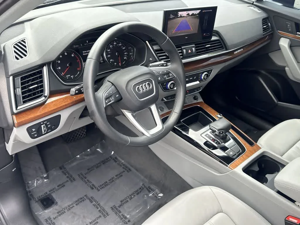 2023 Audi Q5 S line Premium photo 13