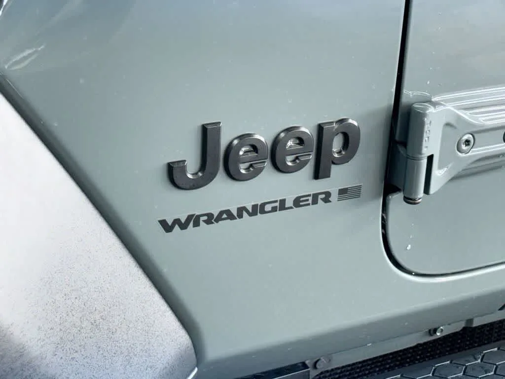 2024 Jeep Wrangler Sport S photo 10
