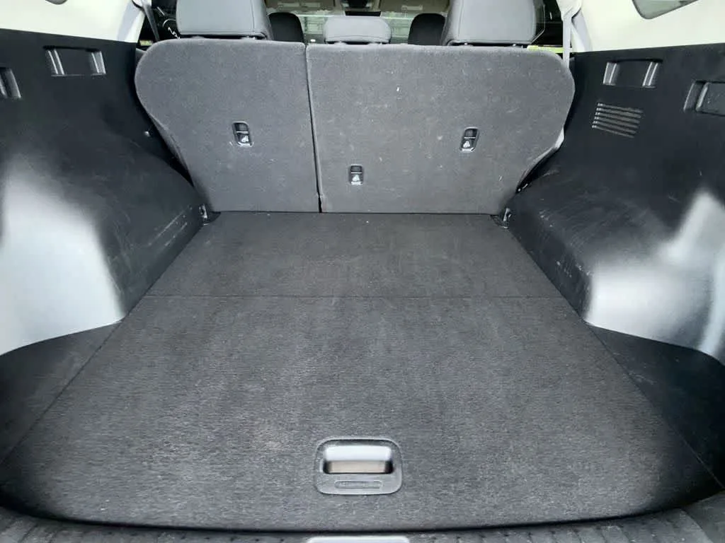 2024 Kia Sportage LX photo 25
