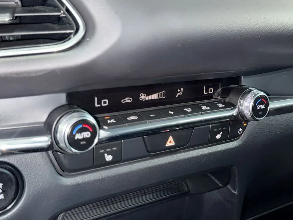 2024 Mazda CX-30 2.5 S Preferred Package photo 19