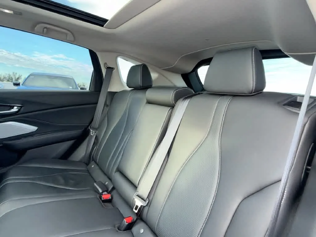2025 Acura RDX w/Technology Package photo 22