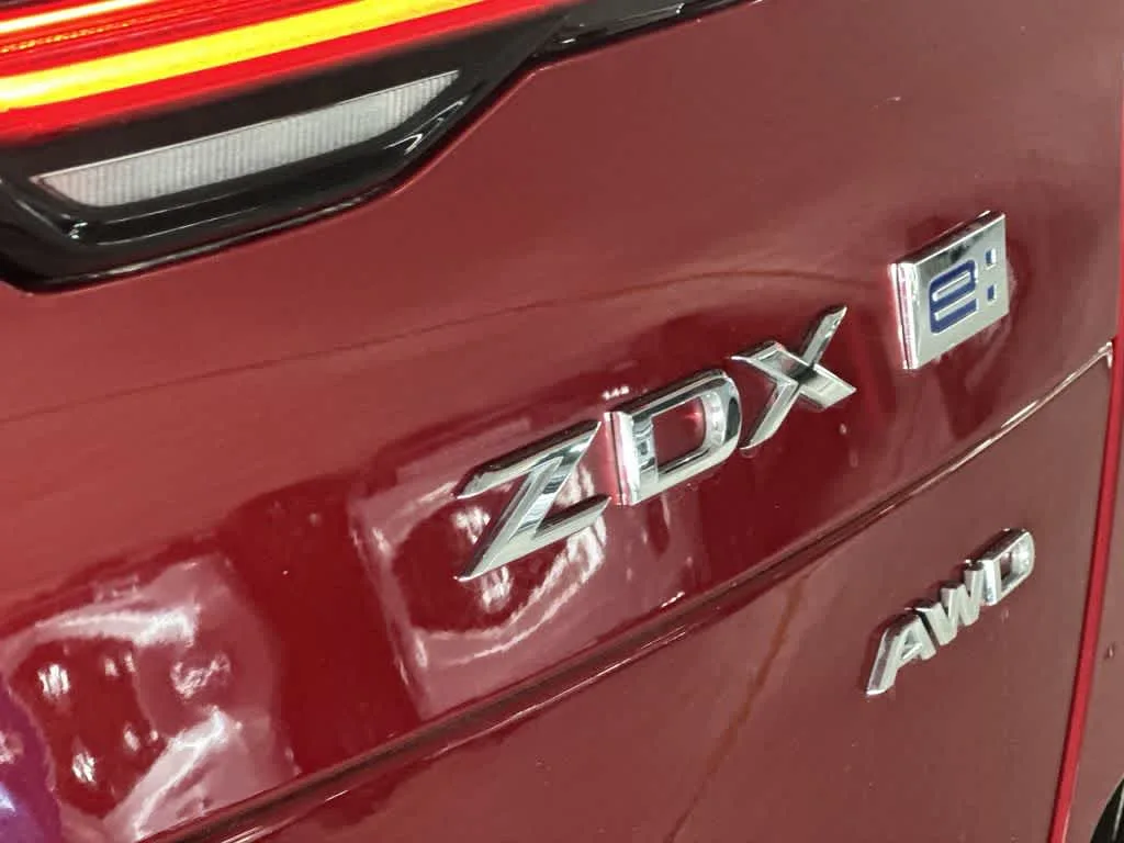 2024 Acura ZDX w/A-Spec Package photo 10