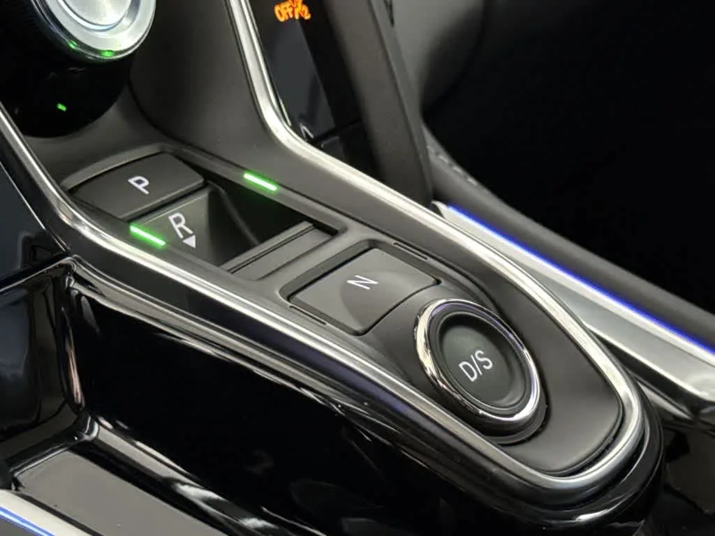 2025 Acura RDX w/Technology Package photo 21