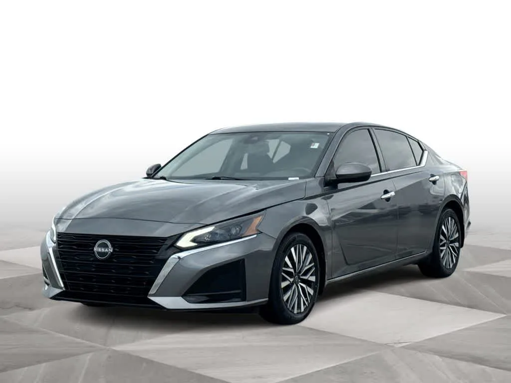 2023 Nissan Altima 2.5 SV photo 4