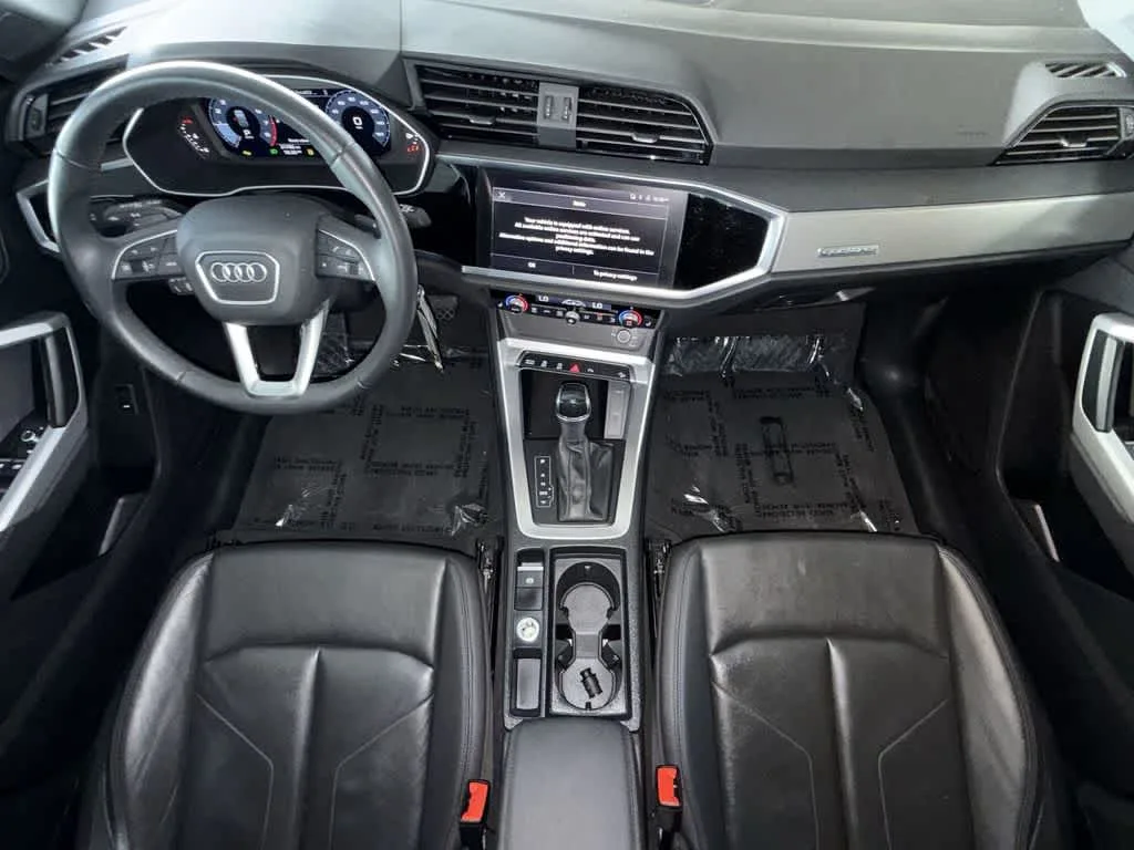 2025 Audi Q3 S line Premium photo 24