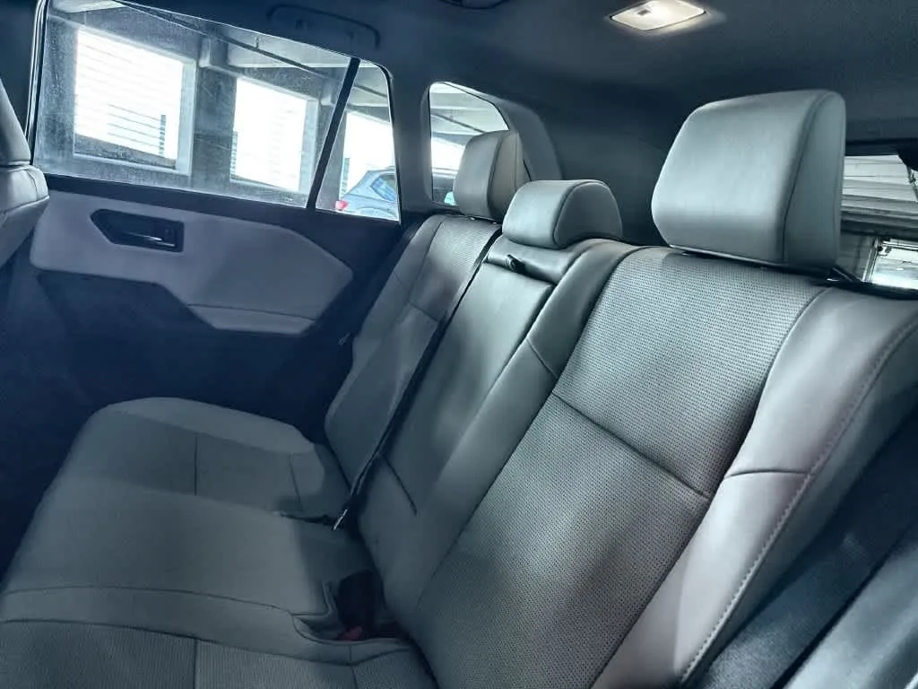 2026 Toyota RAV4 XLE Premium photo 22