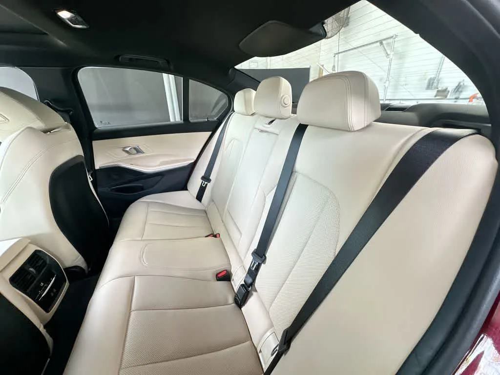 2026 BMW 330i NA 330i NA photo 22