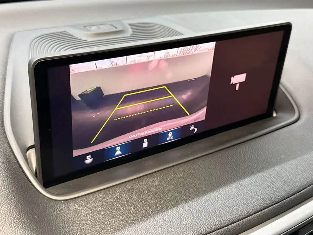2024 Acura MDX FWD photo 18