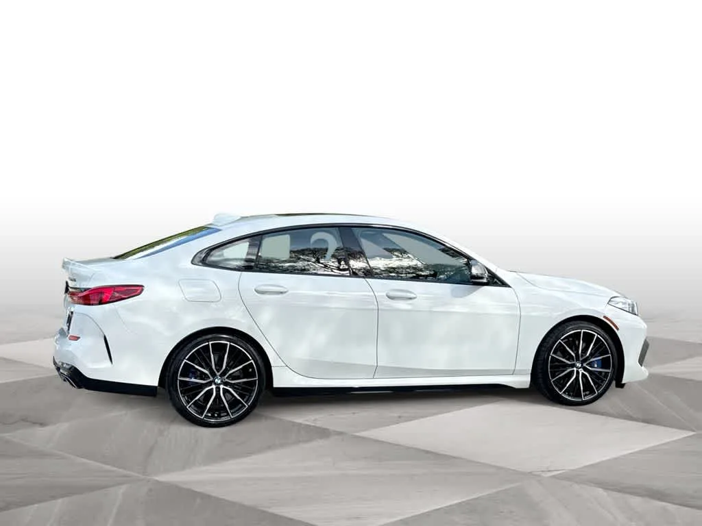 2024 BMW M235i xDrive M235i xDrive photo 9