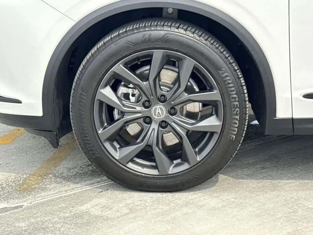 2024 Acura MDX w/A-Spec Package photo 11
