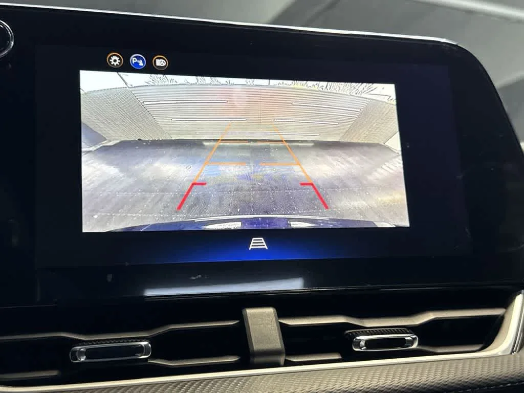 2026 Chevrolet Equinox FWD LT photo 18