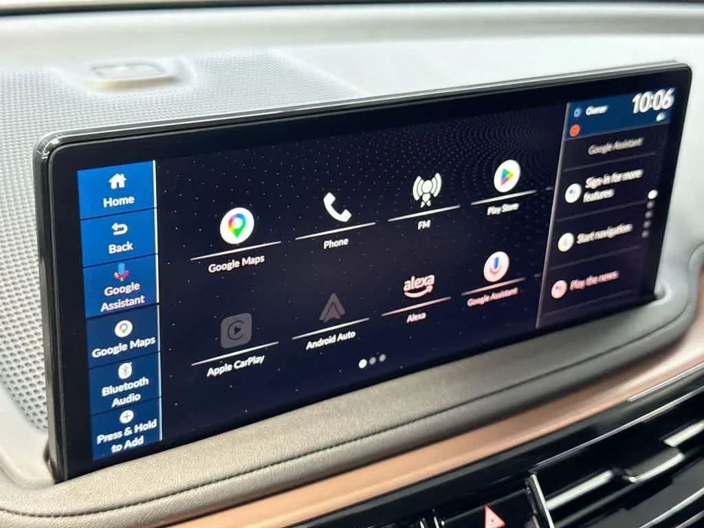 2025 Acura MDX w/Technology Package photo 17