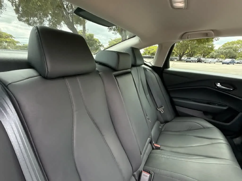 2023 Acura TLX FWD photo 26