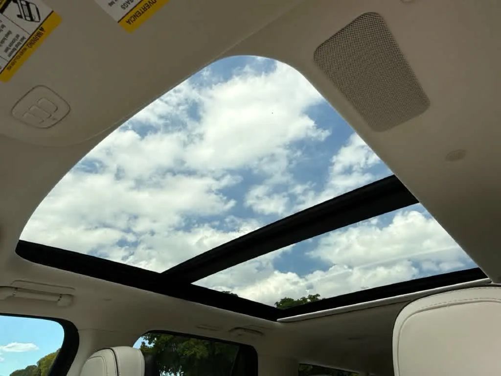 2023 Lincoln Navigator L Black Label photo 21