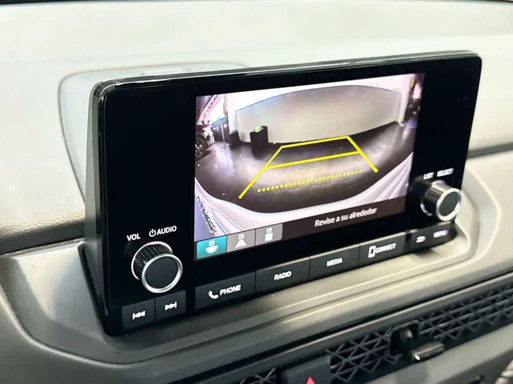 2025 Honda Accord LX photo 18