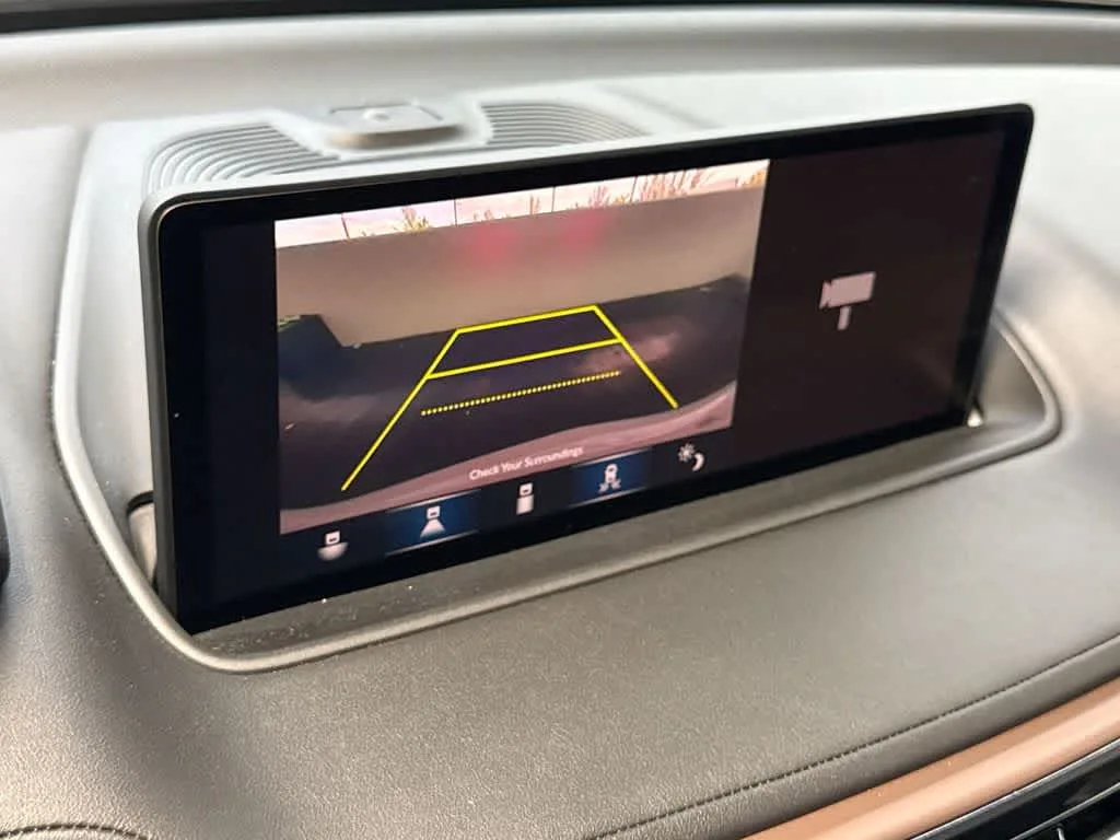 2023 Acura MDX w/Technology Package photo 18