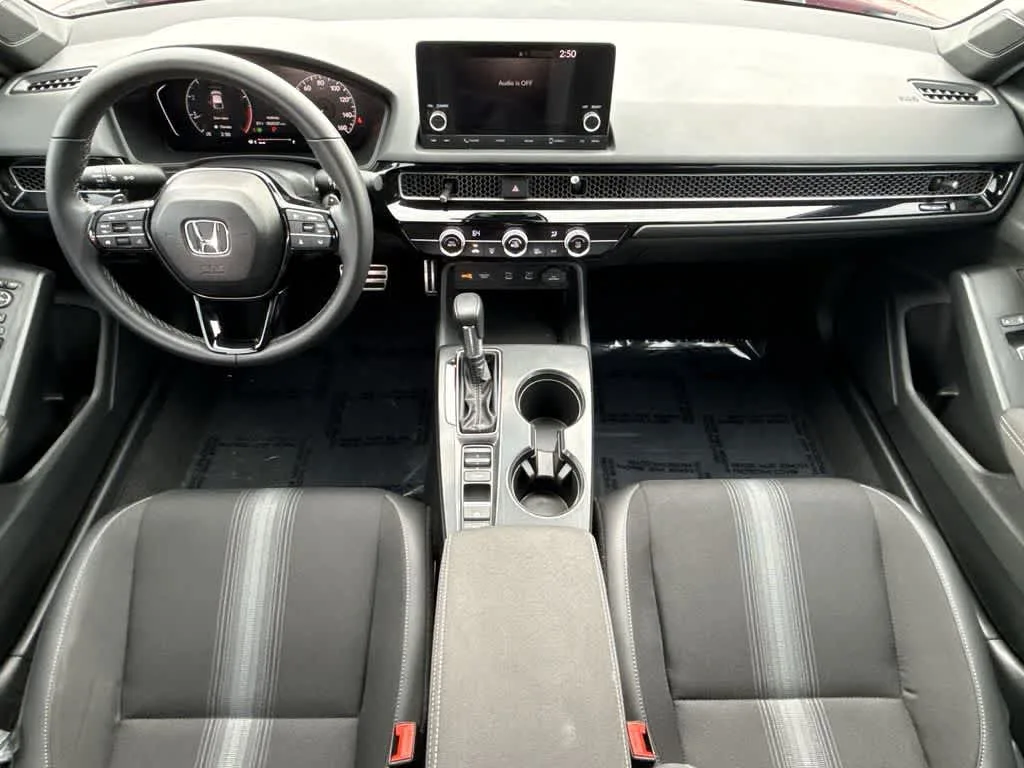 2025 Honda Civic Sport photo 24