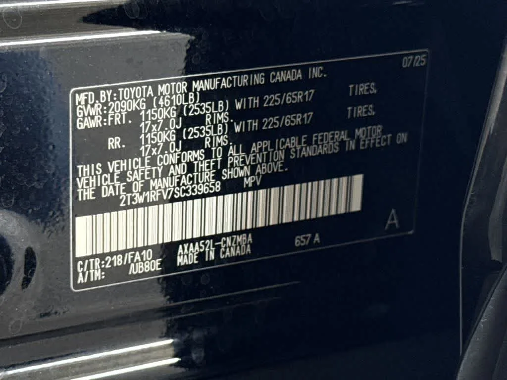 2025 Toyota RAV4 XLE photo 29