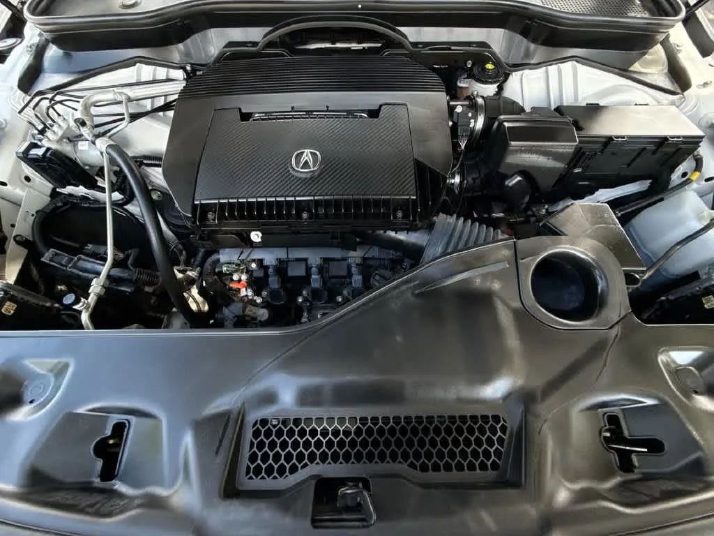 2024 Acura MDX FWD photo 12