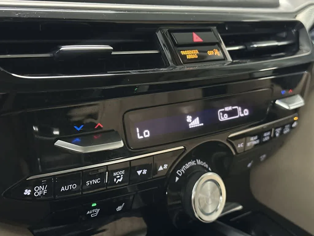 2024 Acura MDX w/Technology Package photo 28