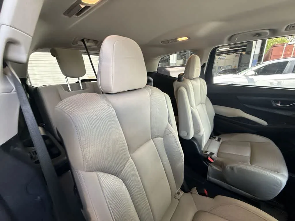 2023 Subaru Ascent Premium photo 26