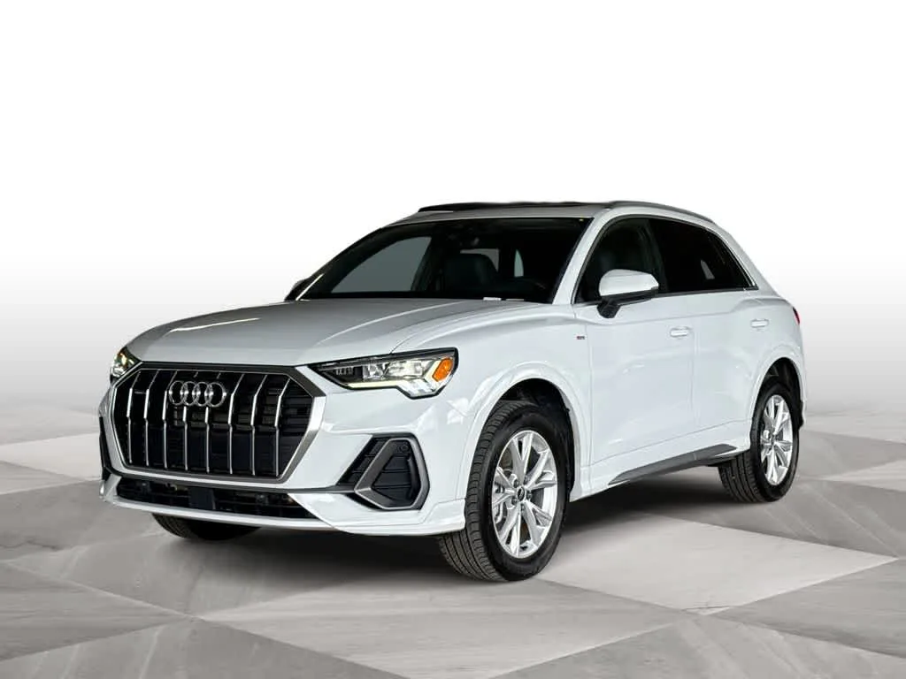 2025 Audi Q3 S line Premium photo 4