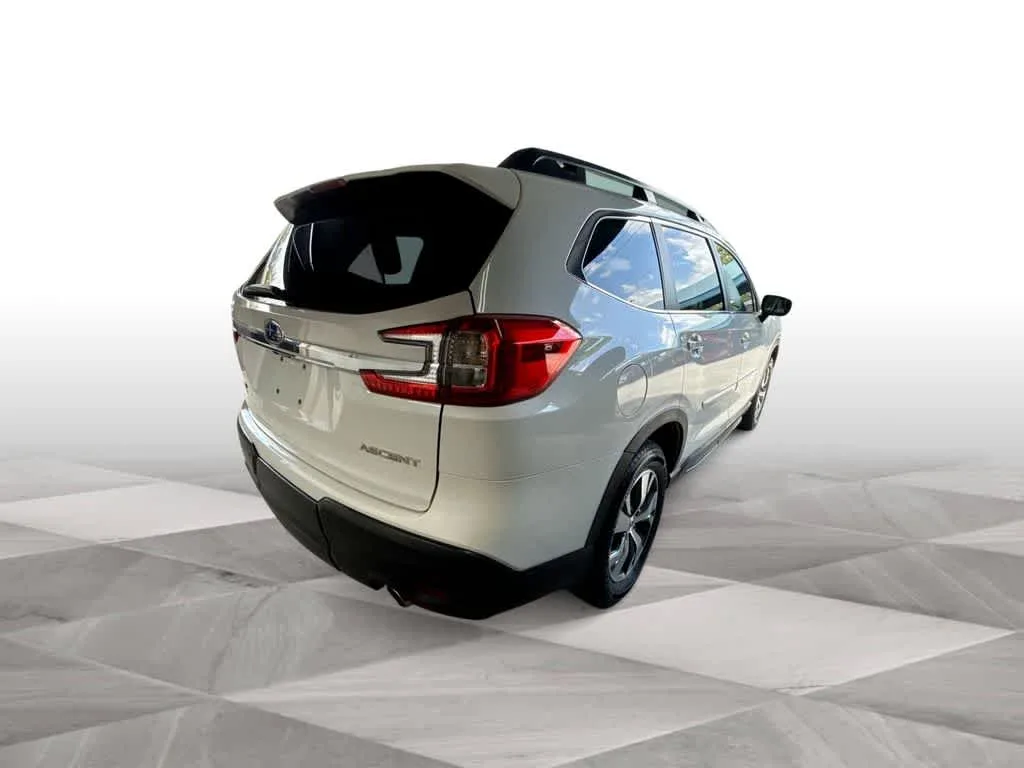2023 Subaru Ascent Premium photo 8