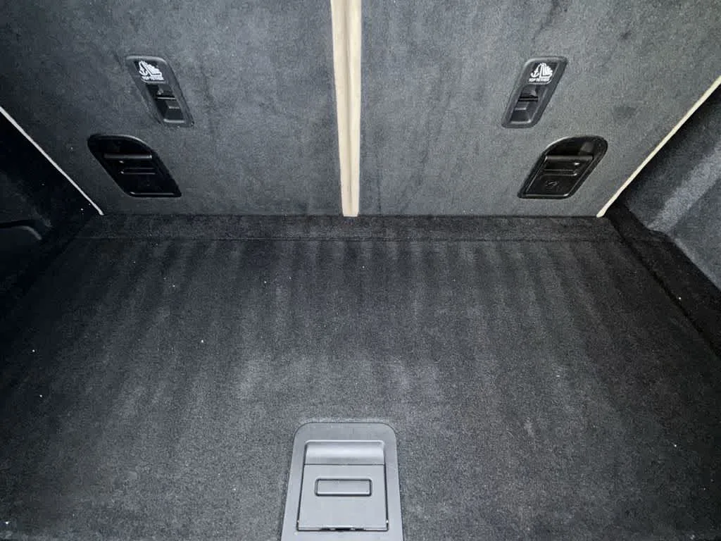 2025 Acura MDX w/Technology Package photo 25