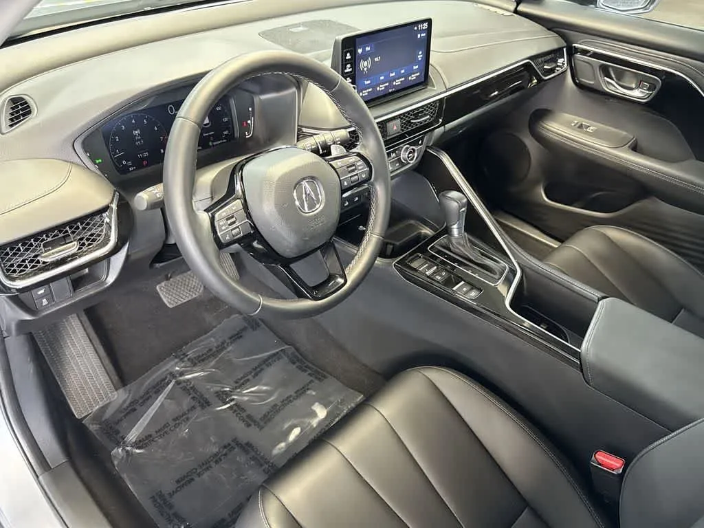 2025 Acura ADX FWD photo 13