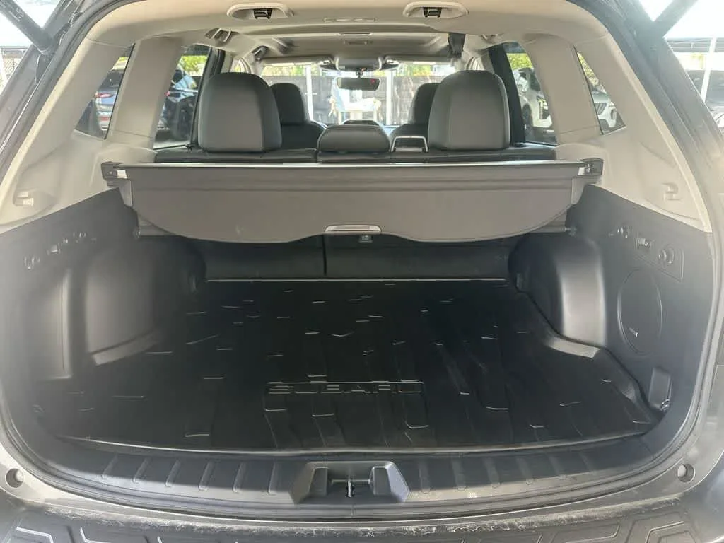 2024 Subaru Forester Touring photo 25