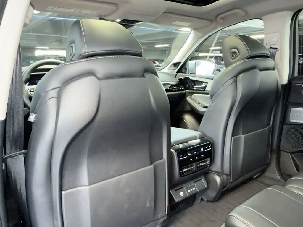 2026 Acura MDX w/Technology Package photo 23