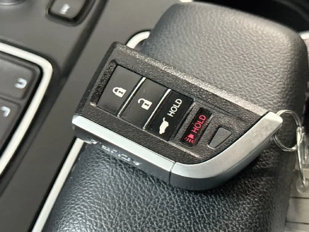 2024 Acura MDX FWD photo 28