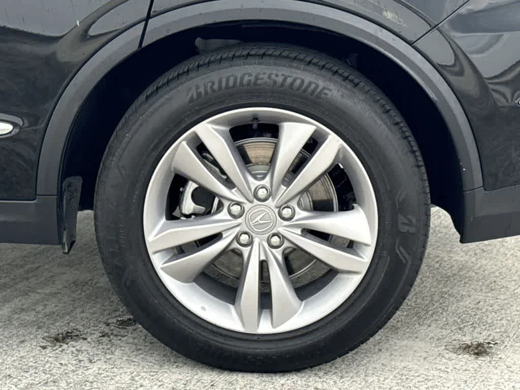 2023 Acura MDX SH-AWD photo 11