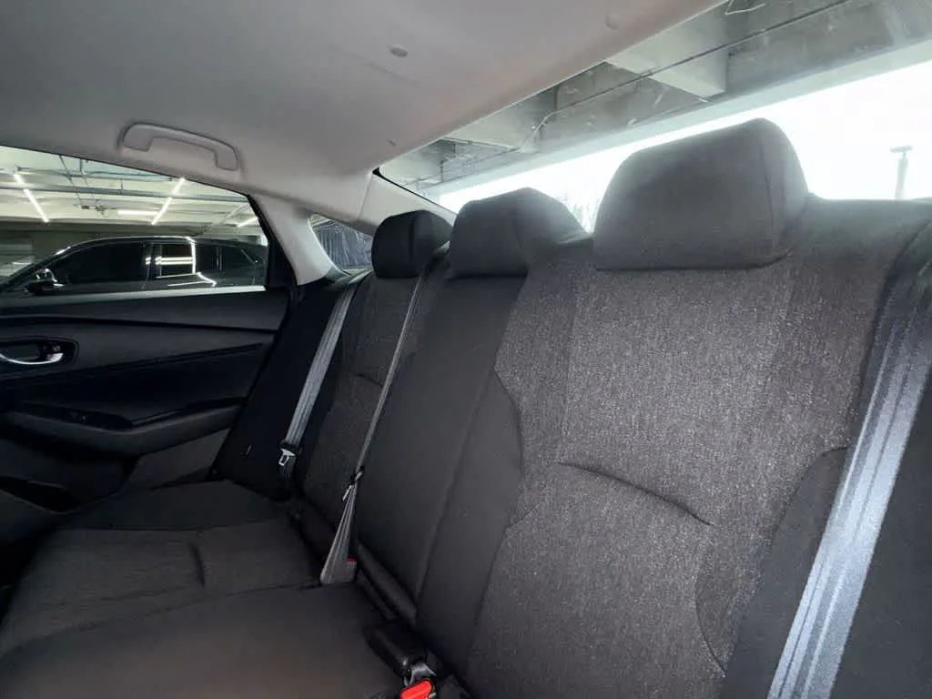2025 Honda Accord LX photo 22