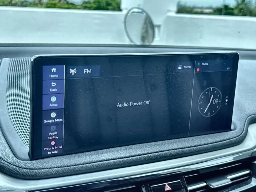 2025 Acura MDX FWD photo 18