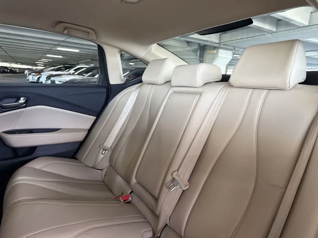 2023 Acura TLX FWD photo 22