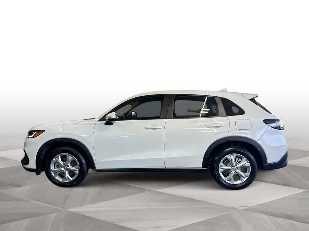 2024 Honda HR-V LX photo 5