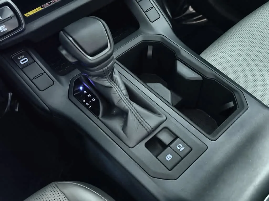 2026 Toyota RAV4 XLE Premium photo 21