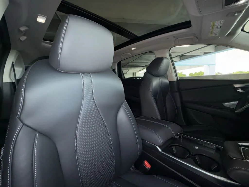 2025 Acura RDX w/Technology Package photo 27