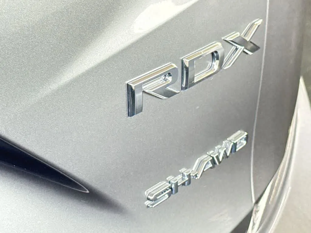 2025 Acura RDX SH-AWD photo 10