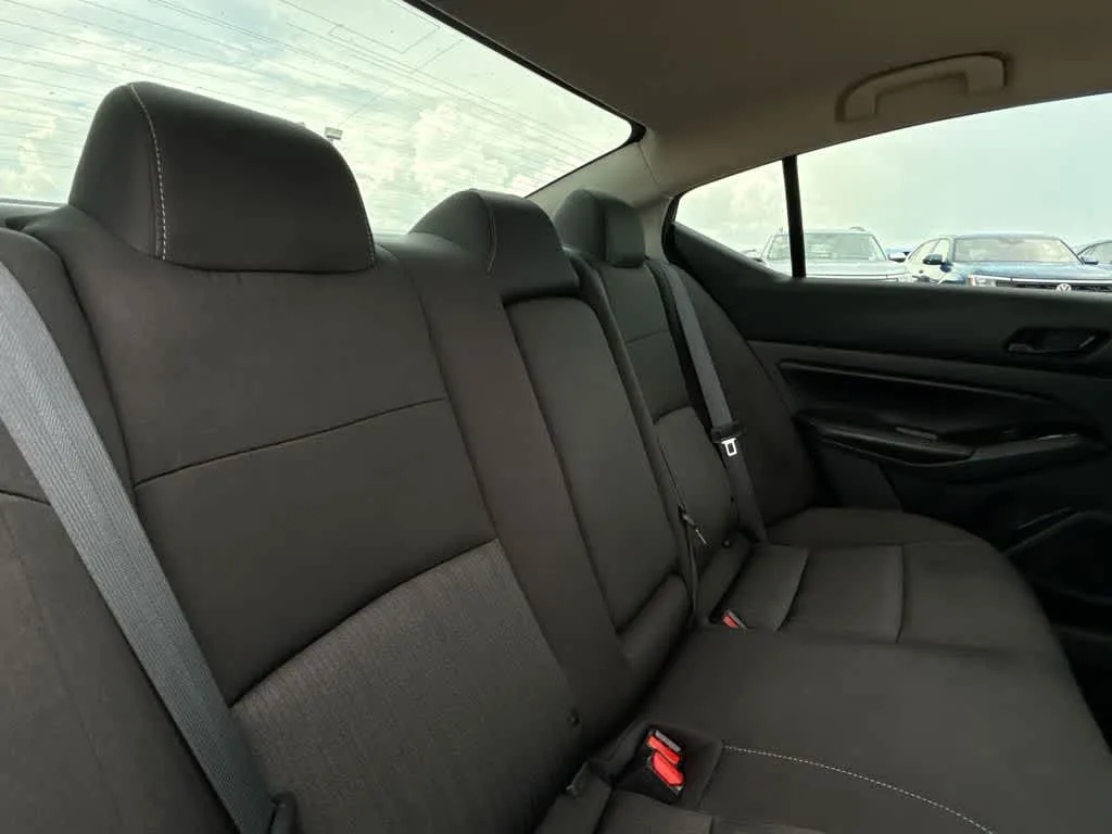 2023 Nissan Altima 2.5 SV photo 26