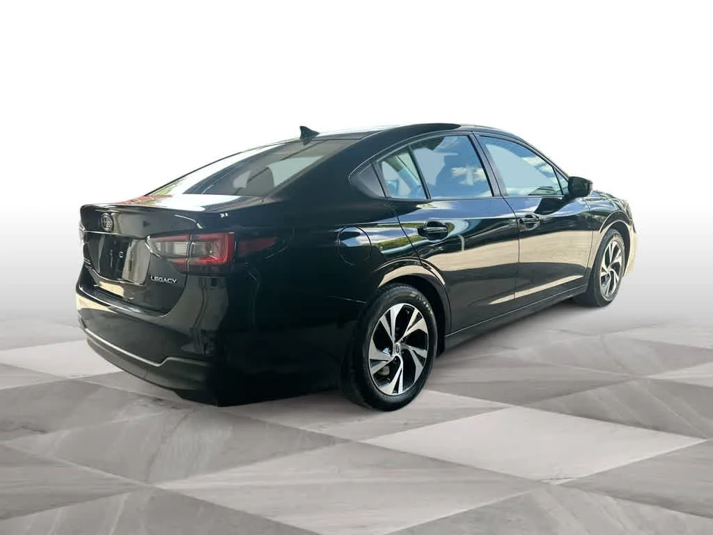 2023 Subaru Legacy Premium photo 8