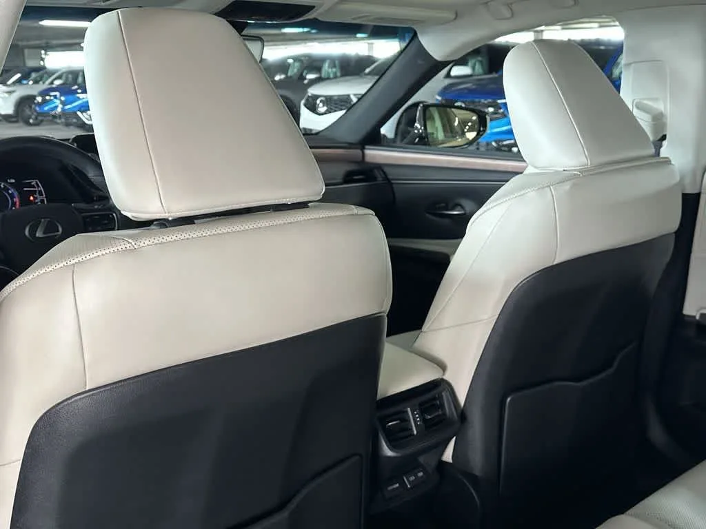 2025 Lexus ES 350 ES 350 photo 23
