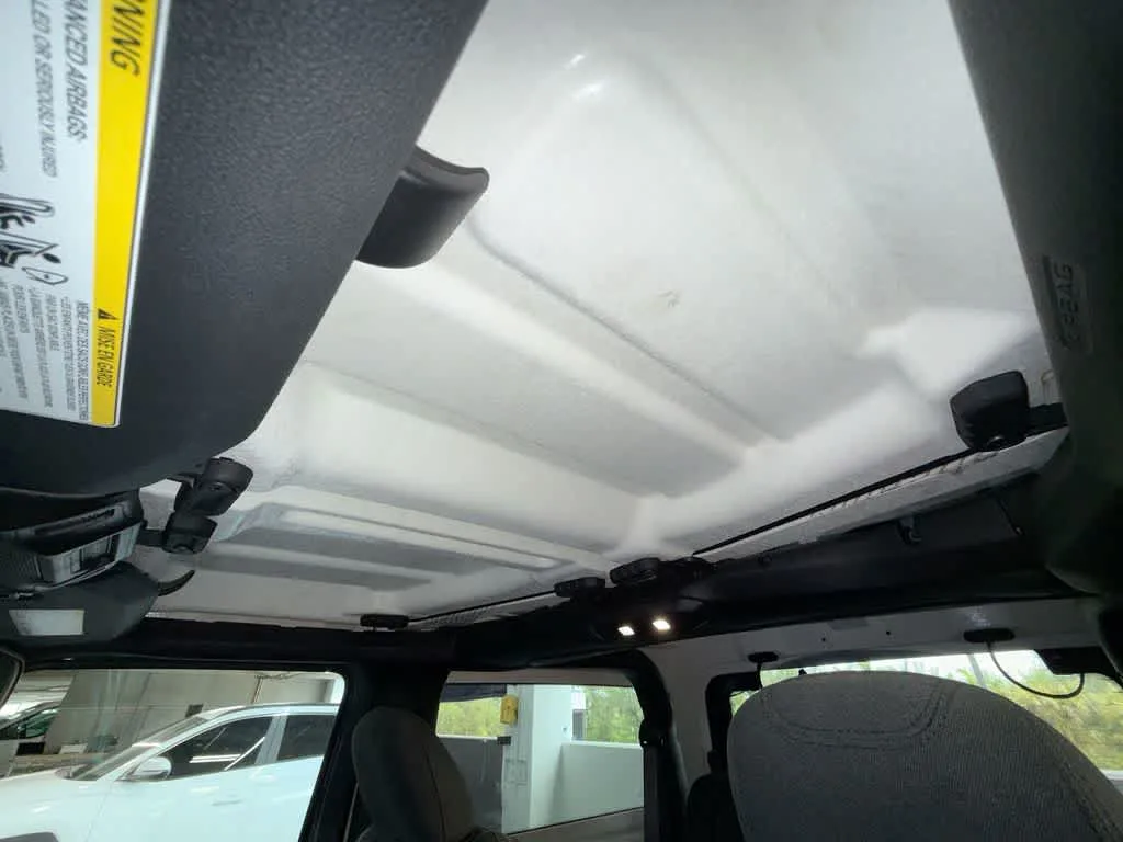 2024 Jeep Wrangler Sport S photo 21