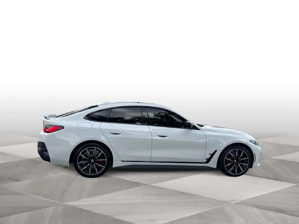 2024 BMW 430i 430i photo 9