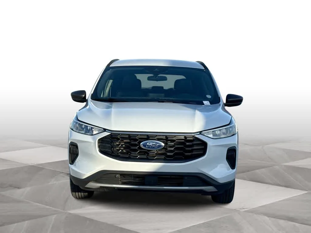 2025 Ford Escape ST-Line photo 3