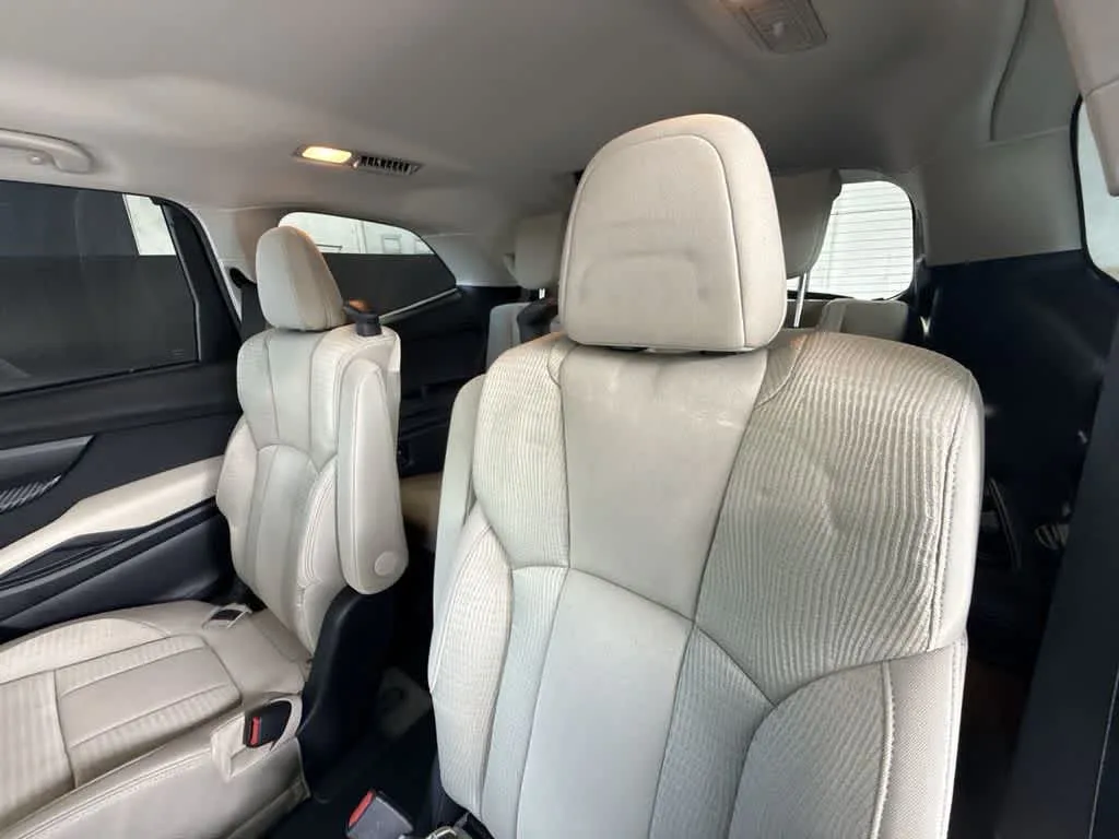 2023 Subaru Ascent Premium photo 22