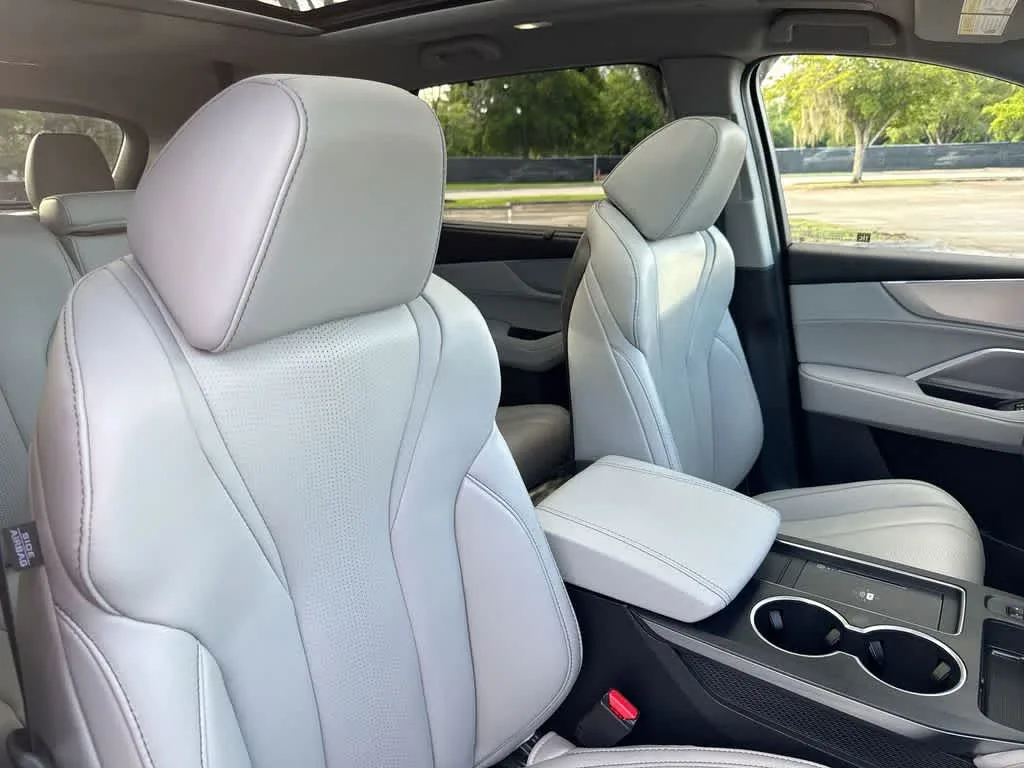 2026 Acura MDX w/Technology Package photo 27