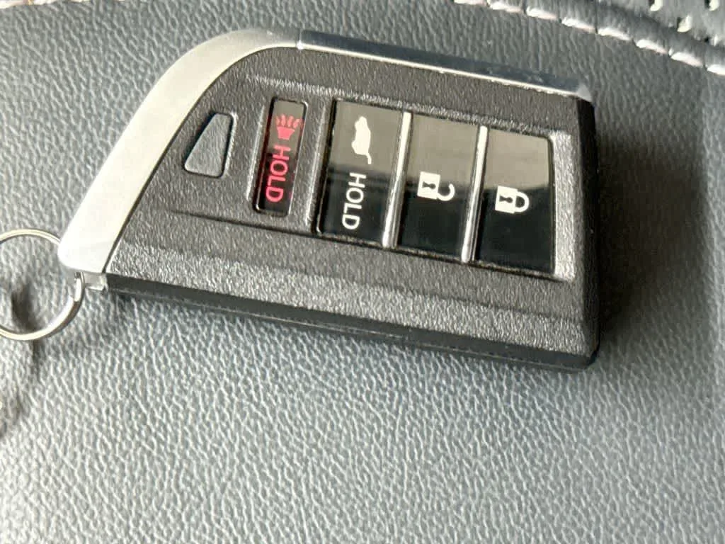 2024 Acura RDX w/Technology Package photo 28